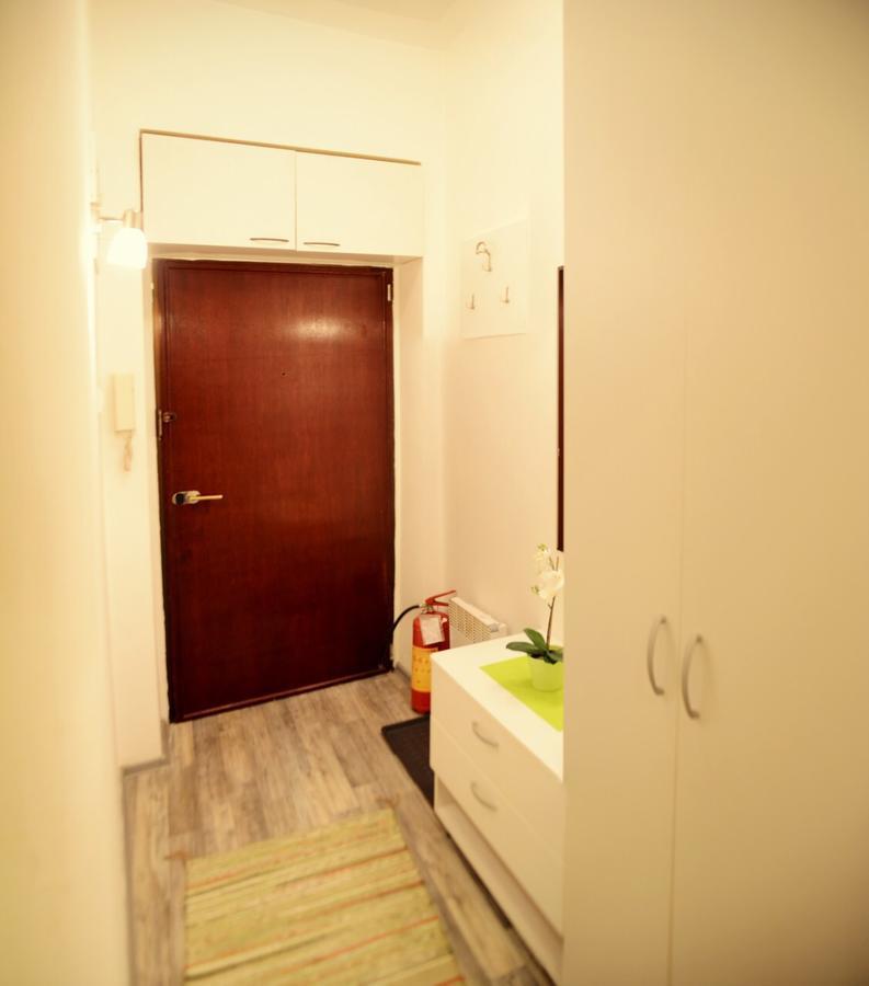 Kate Apartment Belgrado Exterior foto